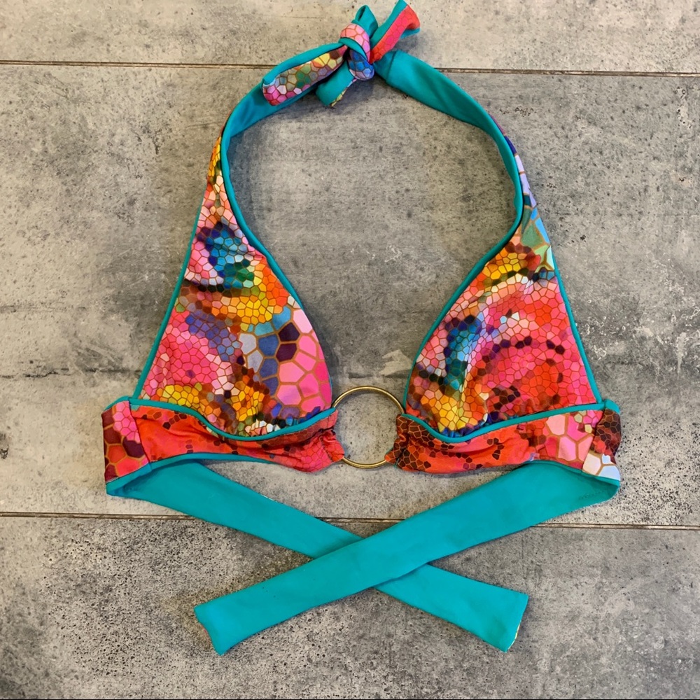 Reversible halter bikini top with ring detail